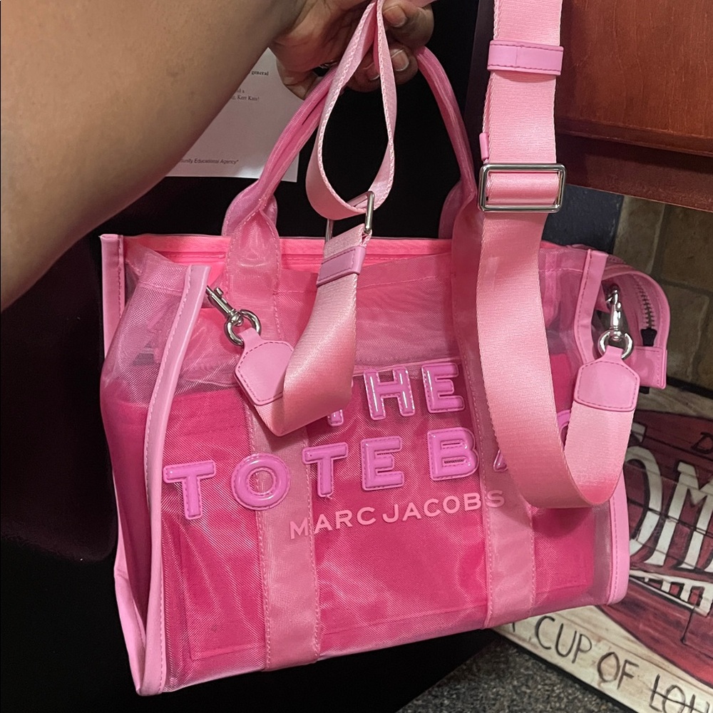 Marc Jacobs The Tote Bag - Pink Transparent PVC Tote - Picture 4 of 5